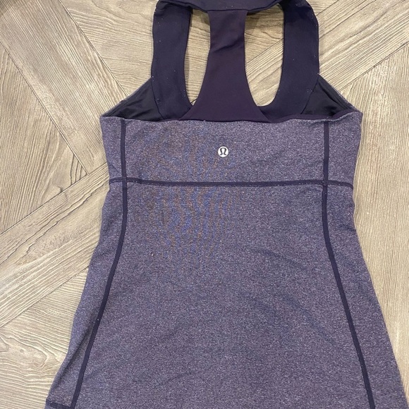 Lululemon Tank Top Scoop Neck Built-In Shelf Bra Racerback Stretchable Women's 4 - Picture 6 of 7